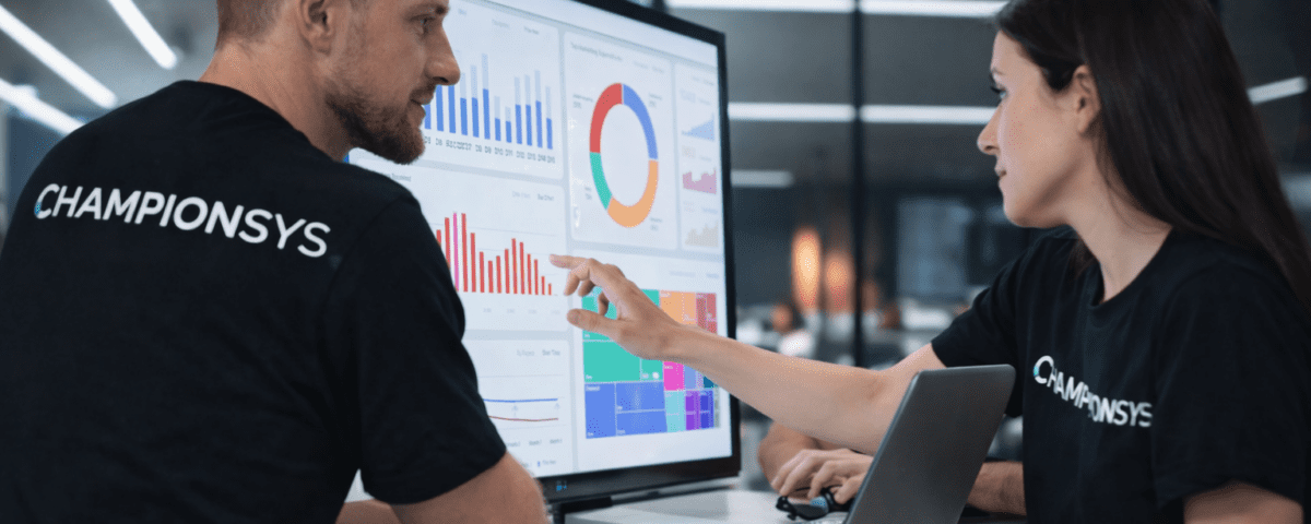 Equipo de recursos humanos analizando ala reforma laboral en Argentina 2026 y como afecta en la gestipon de RRHH